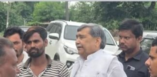 सांसद राम प्रसाद चौधरी ने बाढ़ प्रभावित क्षेत्रों का दौरा:अधिकारियों को राहत, बचाव और जरूरी सुविधाएं देने के निर्देश दिए