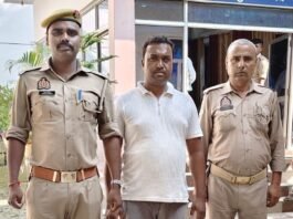 खुले में मांस बेचने वाले शख्स का चालान:पहले भी हो चुकी थी कार्रवाई, फिर भी नहीं माना; पुलिस ने किया गिरफ्तार