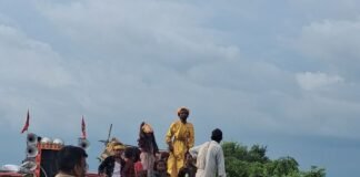 श्रावस्ती में धूमधाम से हुआ श्रीकृष्ण प्रतिमाओं का विसर्जन:भारत-नेपाल सीमा के गांवों में पुलिस की कड़ी सुरक्षा, ग्रामीणों की रही भीड़