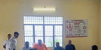 मिहींपुरवा सीएचसी में आयुष्मान कार्ड बनाने का कार्यक्रम आयोजित:सीएमओ डॉ. संजय शर्मा के नेतृत्व में दिया गया, डेटा सुधार पर जोर