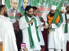 दद्दन खां एमआईएम में शामिल:प्रदेश अध्यक्ष शौकत अली ने दिलाई सदस्यता, पुलिस ने रोका काफिला