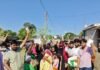 आंबा में राशन नहीं मिलने पर महिलाओं का हंगामा:कार्डधारकों को बार-बार लौटाया, बिछिया के लिए अलग कोटेदार की मांग