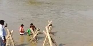 बृजमनगंज में युवक का राप्ती नदी में मिला शव:चार दिन पहले परिवार से नाराज होकर घर से निकला था