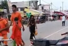 पुरैना बाजार में कांवरियों के लिए विशेष व्यवस्था:जलपान, फल, दवाइयों के साथ ठहरने की सुविधा; 10 किमी और चलेंगे कांवरिया