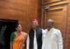 अखिलेश यादव से मिले सुशील टिबड़ेवाल:महराजगंज की पांचों विधानसभा सीटों पर जीत का लक्ष्य दिया, कई मुद्दों पर हुई चर्चा