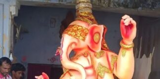 पयागपुर में गणेश प्रतिमा पहुंची, 14 सितंबर से महोत्सव:सोमवार को होगी स्थापना, एक सप्ताह चलेंगे धार्मिक-सांस्कृतिक कार्यक्रम