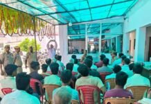 बस्ती छावनी में पीस कमेटी की बैठक:गणेश चतुर्थी, विश्वकर्मा पूजा और अनंत चतुर्दशी पर शांति व्यवस्था पर मंथन