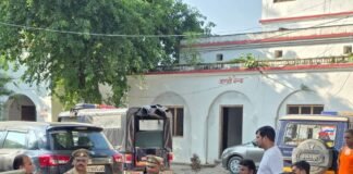खैरीघाट थाने में गणेश पूजा पर पीस कमेटी की बैठक:अराजकता पर सख्त कार्रवाई, शांति बनाए रखने की अपील