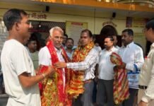 प्राचीन मां काली मंदिर नवयुवक सेवा समिति के अध्यक्ष बने:महराजगंज में गोपाल लोहिया को सर्वसम्मति से चुना गया, कार्यकारिणी का पुनर्गठन हुआ