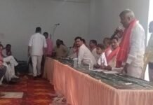 सपा विधायक ने बिजली व्यवस्था पर सरकार को घेरा:अधिकारियों पर लगाया बिजली चोरी का बहाना बनाकर जिम्मेदारी से भागने का आरोप