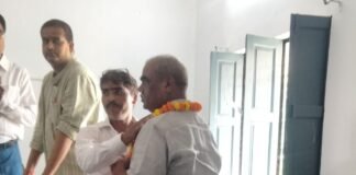 हर्रैया में ग्रामीण पत्रकार एसोसिएशन की बैठक:मंडल अध्यक्ष बोले- पत्रकारों के सम्मान और सुरक्षा से समझौता नहीं