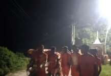 सिरसिया में कजरी तीज पर कावड़ियों की भीड़ उमड़ी:श्रद्धालु पवित्र जल लेकर शिवालयों की ओर रवाना, विभूति नाथ मंदिर में करेंगे जलाभिषेक