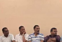 मां शेरावाली दुर्गा पूजा समिति की बैठक संपन्न:नानपारा में दुर्गा पूजा महोत्सव की तैयारियों को भव्य बनाने पर हुई चर्चा