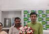 दुर्गा पांडेय ने रालोद की सदस्यता ली:प्रदेश अध्यक्ष ने दिलाई सदस्यता, बूथ स्तर पर करेंगे काम