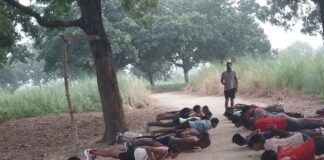 रिटायर्ड फौजी सुजीत युवाओं को दे रहे ट्रेनिंग:दुबौलिया में 5 साल में 20 से अधिक युवाओं फौज-पुलिस में हुए भर्ती