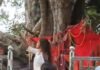 दुबौलिया में हरतालिका तीज पर शिव-पार्वती की पूजा:महिलाओं ने अखंड सौभाग्य के लिए रखा निर्जला व्रत, घाटों पर उमड़ी भीड़