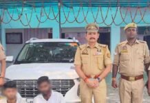 हाइवे पर वाहनों से डीजल चोरी करने वाले गिरफ्तार:छावनी पुलिस ने दो आरोपियों को किया गिरफ्तार, 2 बाल अपचारी को भी पकड़ा