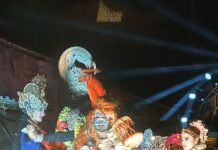 महराजगंज में भव्य झांकियों के साथ निकला गणेश विसर्जन जुलूस:ढोल-नगाड़ों पर नाचते-गाते श्रद्धालुओं ने किया गणपति प्रतिमा का विसर्जन, पुलिस रही तैनात