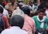 टांडा पुल से लापता युवक का नहीं मिला सुराग:36 घंटे बाद भी युवक का पता न चलने से गुस्साए परिजनों और स्थानीय लोगों ने टांडा पुल जाम करने का किया प्रयास