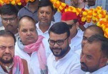 अबू आसिम ने सेक्युलर वोटों के बंटवारे पर चिंता जताई:सपा की वापसी का आह्वान किया, बस्ती में कार्यकर्ताओं ने किया स्वागत