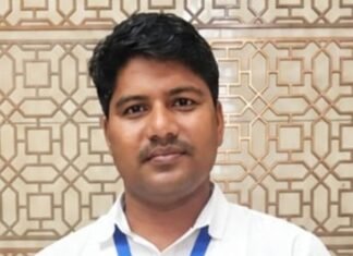 कुदरहा के अखिलेश यादव बने यूपी पुलिस में ASI:प्रतियोगी परीक्षाओं की तैयारी के लिए 2015 में इलाहाबाद गए थे, माता-पिता और भाई-बहन को दिया सफलता का श्रेय