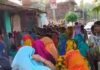 सड़क हादसे में मृतक मोहनलाल का शव घर पहुंचा:परिजनों में चीख-पुकार मची, अंतिम दर्शन को उमड़ा जनसैलाब