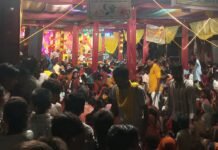 लक्ष्मण नगर में गणेश पूजा महोत्सव धूमधाम से मनाया गया:कलाकारों ने दी झांकी की प्रस्तुति, ग्रामीण हुए मंत्रमुग्ध