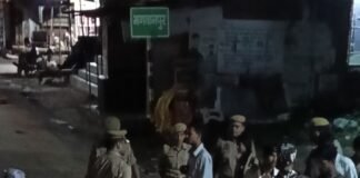 भारत-नेपाल सीमा पर सघन चेकिंग:हर आने-जाने वाले व्यक्ति की आईडी जांची