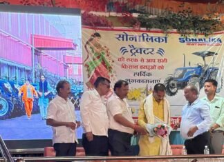 किसानों को आधुनिक कृषि यंत्रों और तकनीक की जानकारी:आधुनिक कृषि यंत्रों से खेती आसान बनाने पर जोर