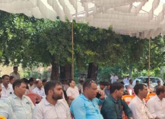 दुबौलिया में प्राथमिक शिक्षक संघ चुनाव की हलचल तेज:बैठकों और संपर्क का दौर शुरू, संभावित पदाधिकारियों पर चर्चा