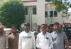 पोखरियों के पट्टे में नियमों की अनदेखी का आरोप:ग्रामीणों ने डीएम को सौंपा पत्र, जांच और आवंटन निरस्त करने की मांग