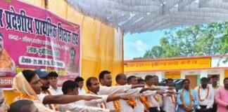 रामपाल चौधरी 66 मतों से अध्यक्ष पद पर जीते:अन्य सभी पदाधिकारी निर्विरोध चुने गए, निर्वाचन अधिकारी ने दिलाई शपथ