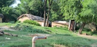 अहिरा में जल जीवन मिशन की बंद पाइपलाइन दुरुस्त होगी:दैनिक भास्कर की खबर के असर से श्रावस्ती के अहिरा में विभाग ने लिया संज्ञान