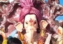 जोखवा बाजार में गणपति विसर्जन यात्रा:गाजे-बाजे के साथ भक्तों ने दी गणपति बप्पा को विदाई, शांतिपूर्ण हुआ विसर्जन