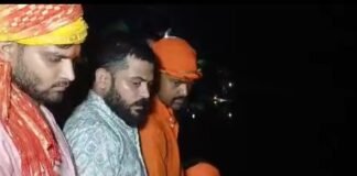 श्रावस्ती में गणेश विसर्जन शांतिपूर्ण संपन्न:जमुनहा बाजार में सैकड़ों श्रद्धालु बूढ़ी राप्ती नदी तट पहुंचे, पुलिस रही मुस्तैद
