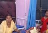 इकौना में दो बाइकों की टक्कर:महिला और उसकी बेटी समेत तीन घायल, पुलिस कर रही जांच