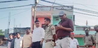 सिसवा नगरपालिका में अमृत सरोवर का काम फिर शुरू:जांच के बीच निर्माण की रफ्तार तेज, छठ से पहले लोकार्पण की तैयारी