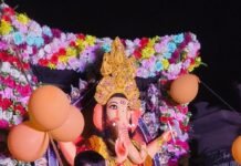 दुबौलिया में गणेश विसर्जन, बाजार बंद कर शामिल हुए व्यापारी:गणपति बप्पा मोरया के जयकारों से गूंजा कस्बा, अगले साल फिर आने की कामना