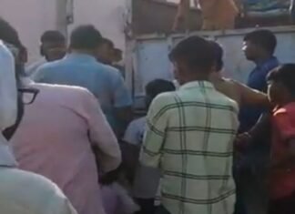 महराजगंज में युवक का शव मिला:पुलिस ने पोस्टमॉर्टम को भेजा, जांच शुरू