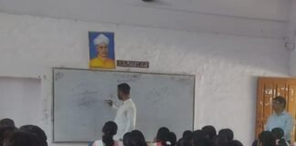 दिग्विजयनाथ कॉलेज में कृषि विज्ञान पर आज जागरूकता कार्यक्रम:वैज्ञानिक अवनीश सिंह ने छात्रों को दी जानकारी