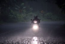 यूपी में भारी बारिश से तबाही, 56 की मौत
