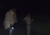 दैनिक भास्कर की खबर के बाद प्रशासन जागा:बकुलडीहा में चंदन नदी के जलस्तर, कटान का देर रात निरीक्षण