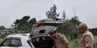 दुबौलिया में पुलिस ने चलाया वाहन चेकिंग अभियान:आने-जाने वाले वाहनों की जांच, संदिग्ध चालकों पर भी रखी नजर