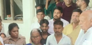 बारिश-तूफान में दीवार गिरने से बुजुर्ग की मौत:मंत्री सूर्य प्रकाश शाही ने परिजनों को सौंपा 4 लाख का चेक