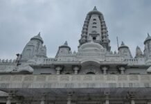 मंदिर बन चुका था… फिर भी कहा गया- ‘काम रुकना नहीं चाहिए’, कानपुर के जेके कृष्ण धाम की रोचक कहानी News Desk