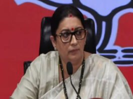 स्मृति ईरानी का कांग्रेस पर हमला