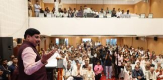 कठिनाईयों और संघर्ष के बावजूद अपनी पहचान और गौरव को बनायें रखने वाले सिंधी समाज पर सभी को गर्व : मुख्यमंत्री डॉ. यादव News Desk
