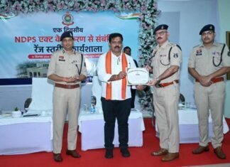 नशे के अवैध कारोबार के विरुद्ध कार्रवाई को मिशन के रूप में लेकर कार्य करें-उप मुख्यमंत्री विजय शर्मा News Desk