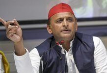 अखिलेश यादव का भाजपा पर निशाना, कार्रवाई और मुकदमों को लेकर सरकार को घेरा