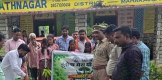 स्कूल में पौधारोपण कर दिया स्वच्छता, पर्यावरण संरक्षण का सन्देश:मथुरा नगर में संदेश सेवा संकल्प अभियान के तहत ग्राम प्रधान समेत शिक्षक-छात्रों ने लिया संकल्प